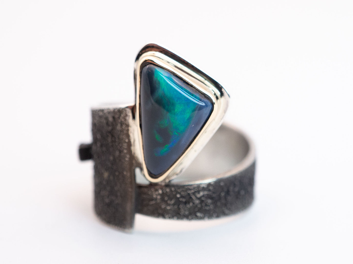 Transcendence | Ring Size 8
