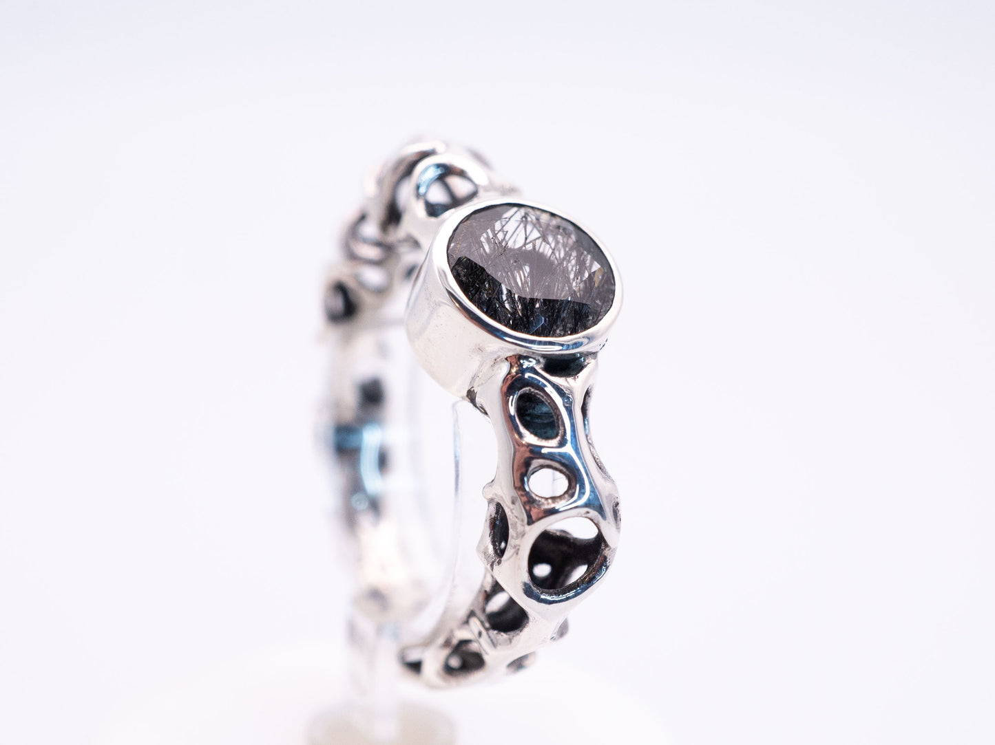 Indra’s Jeweled Net with Rutilated Quartz | Ring Size 8