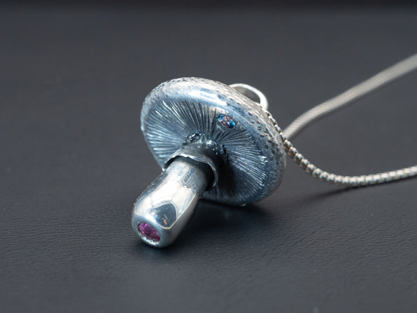 Amanita | Pendant