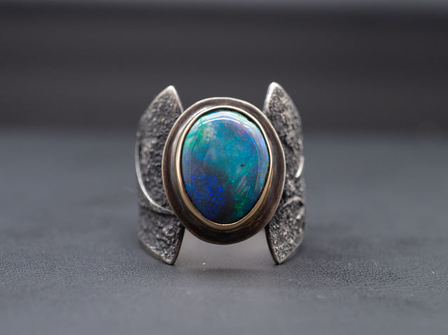 The Riftstone Ring | Abstract Lightning Ridge Opal ring