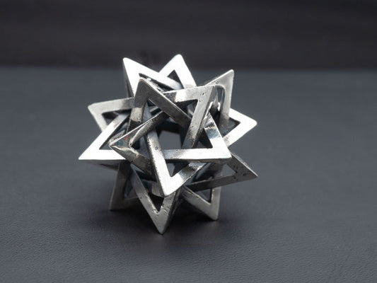 The Sacred Geometry Pendant That People Say They ‘Felt’ Before They Understood