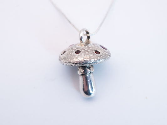 Amanita | Pendant