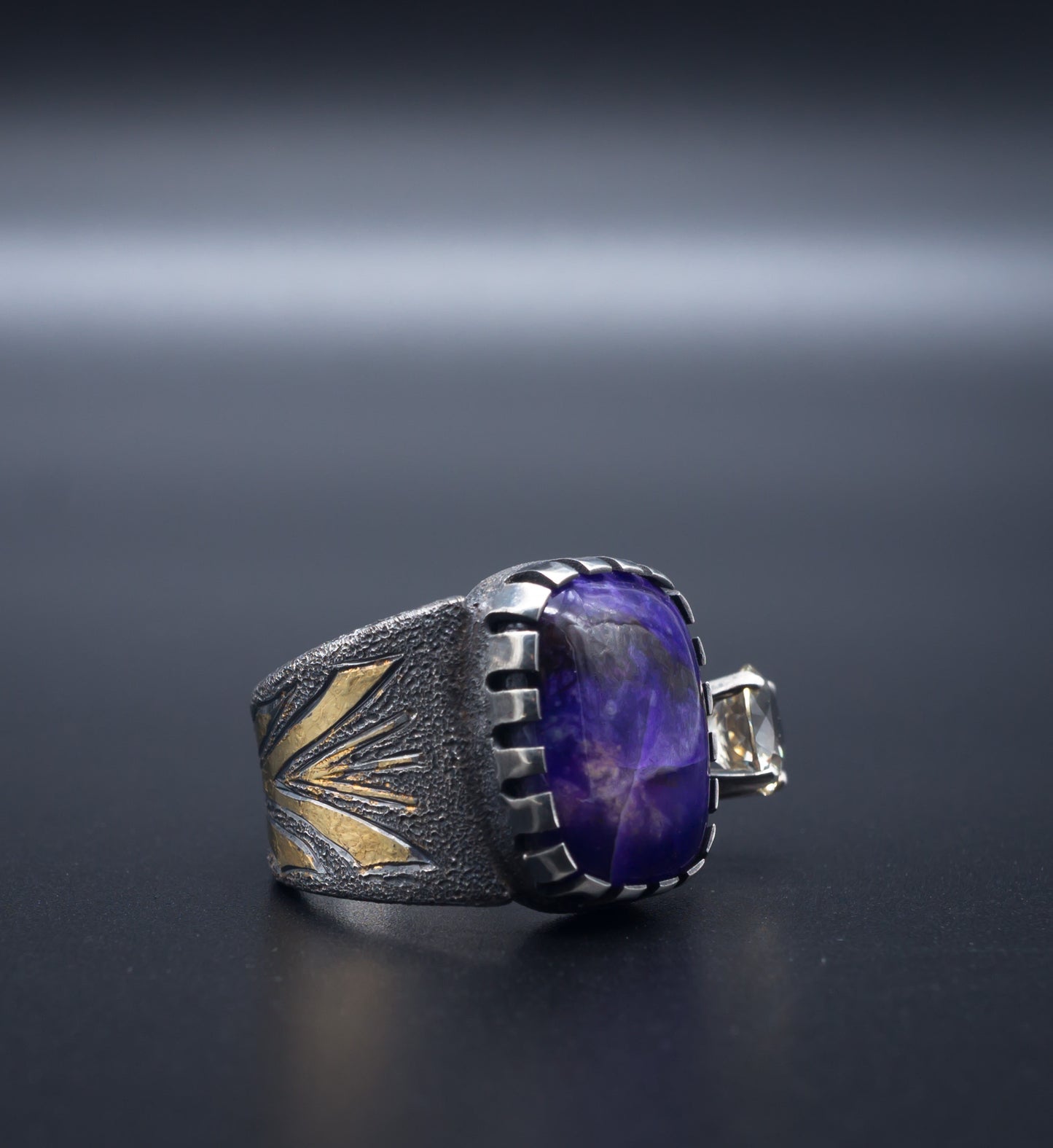 Shield of Light | Ring Size 9 1/2